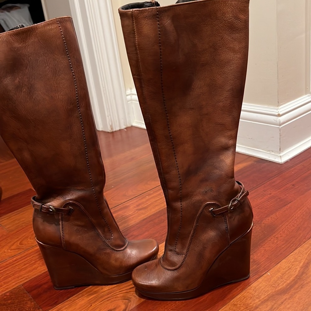 Mavis brown boots in size 5. Worn only once. Good condition. - Picture 5 of 5